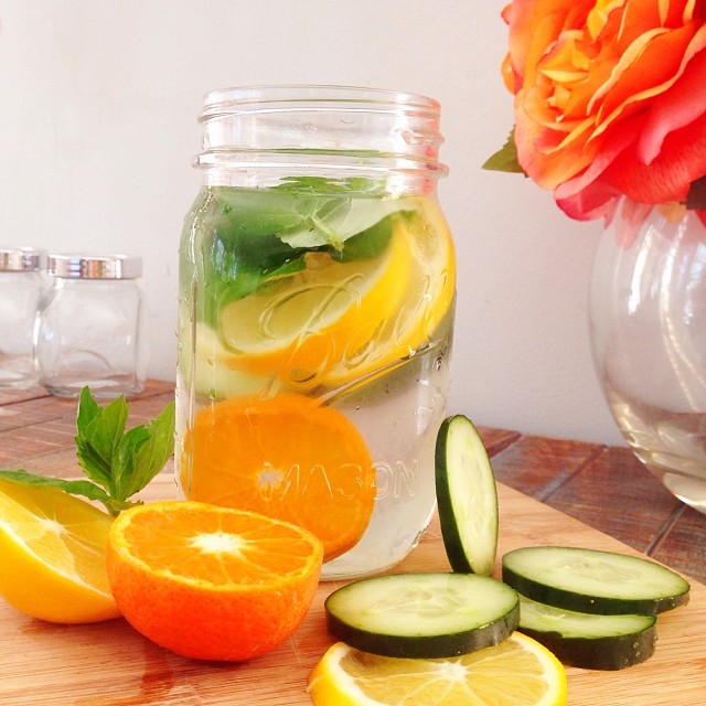 lemon water to lose belly fat