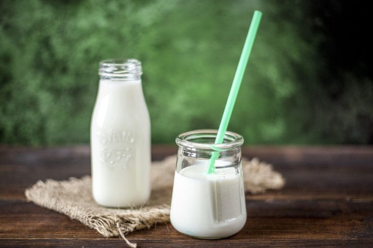 Your Guide To The Best Dairy Alternatives - Blogilates